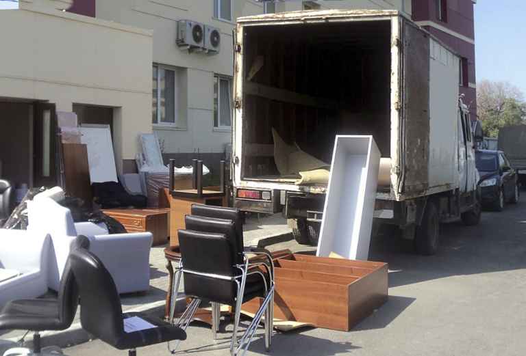 Заказ грузовой машины для доставки мебели : Коробки, Сумки, Личные вещи из Архангельска в Вологду