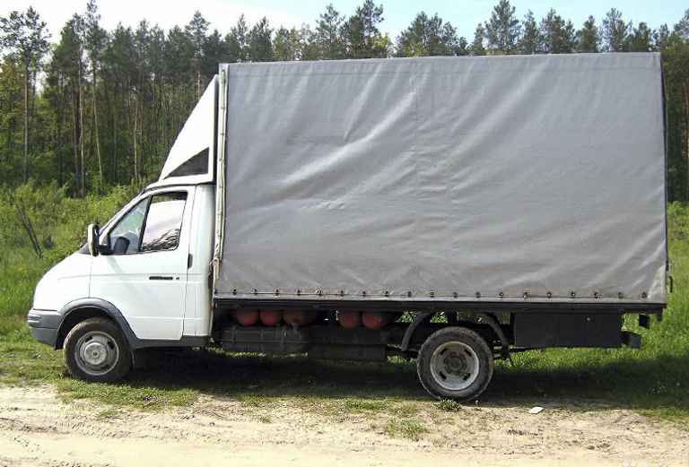 Заказ газели тент для перевозки попутных грузов попутно из Новороссийск в Феодосия