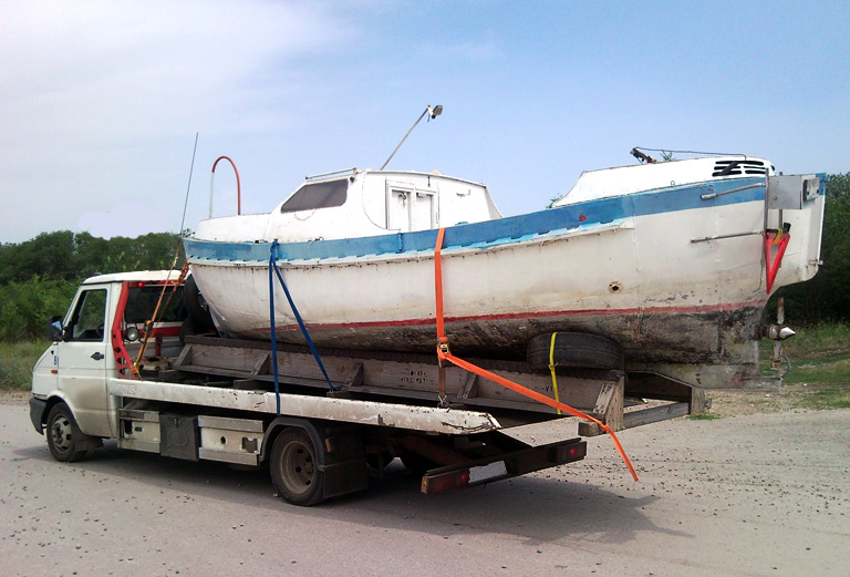 Перевезти лодку из Москвы в Красноармейский
